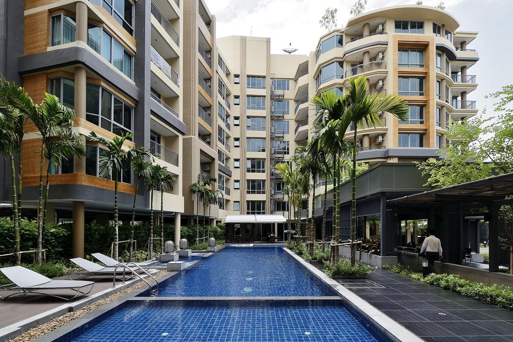 Siamese Nanglinchee Lägenhet Bangkok Exteriör bild